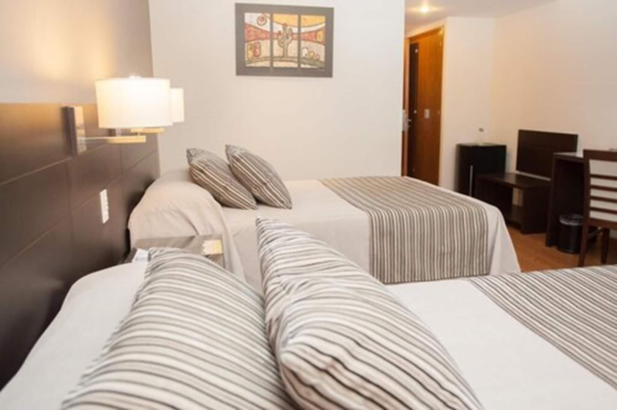 Casa Real Hotel Салта Екстериор снимка