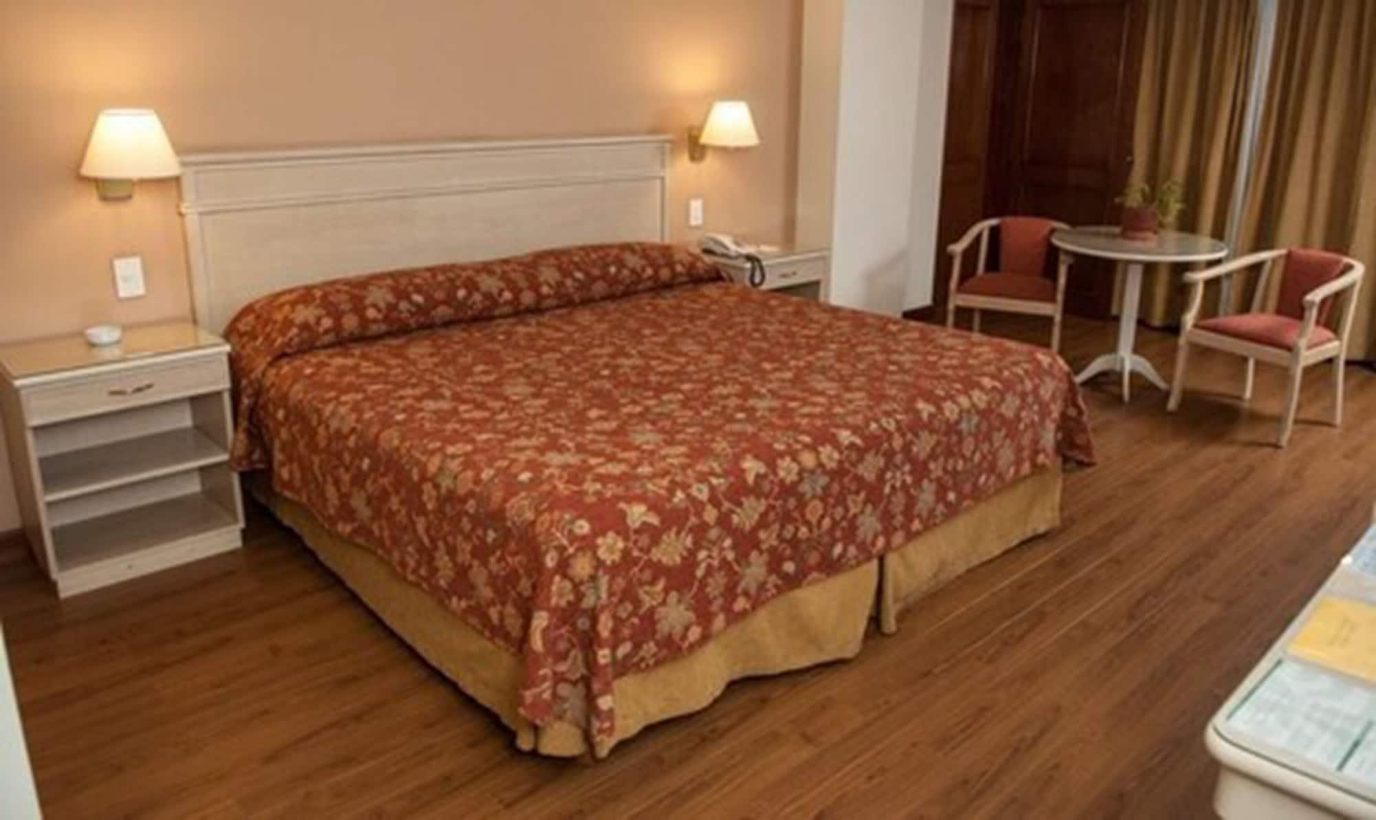 Casa Real Hotel Салта Екстериор снимка