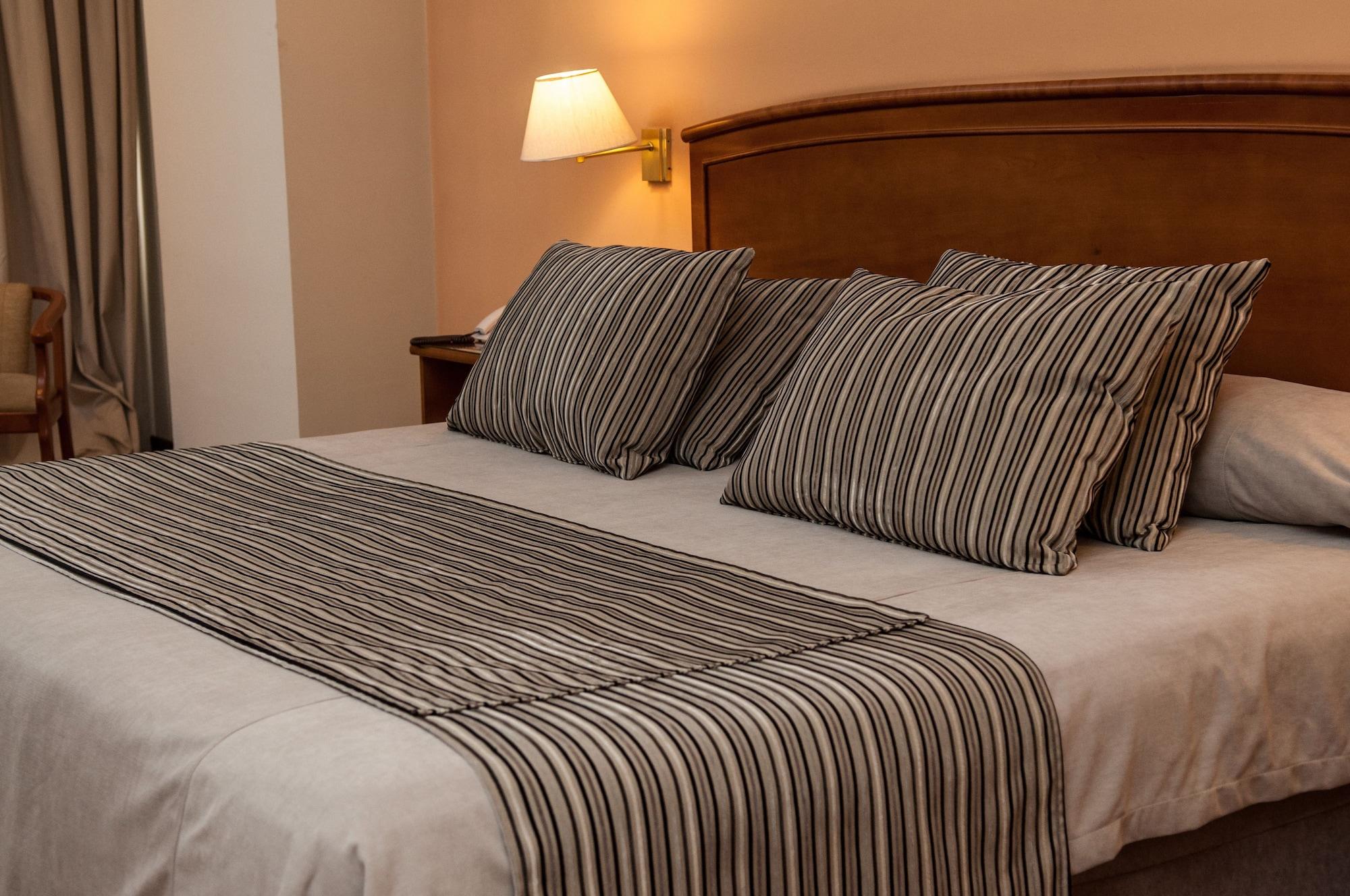 Casa Real Hotel Салта Екстериор снимка