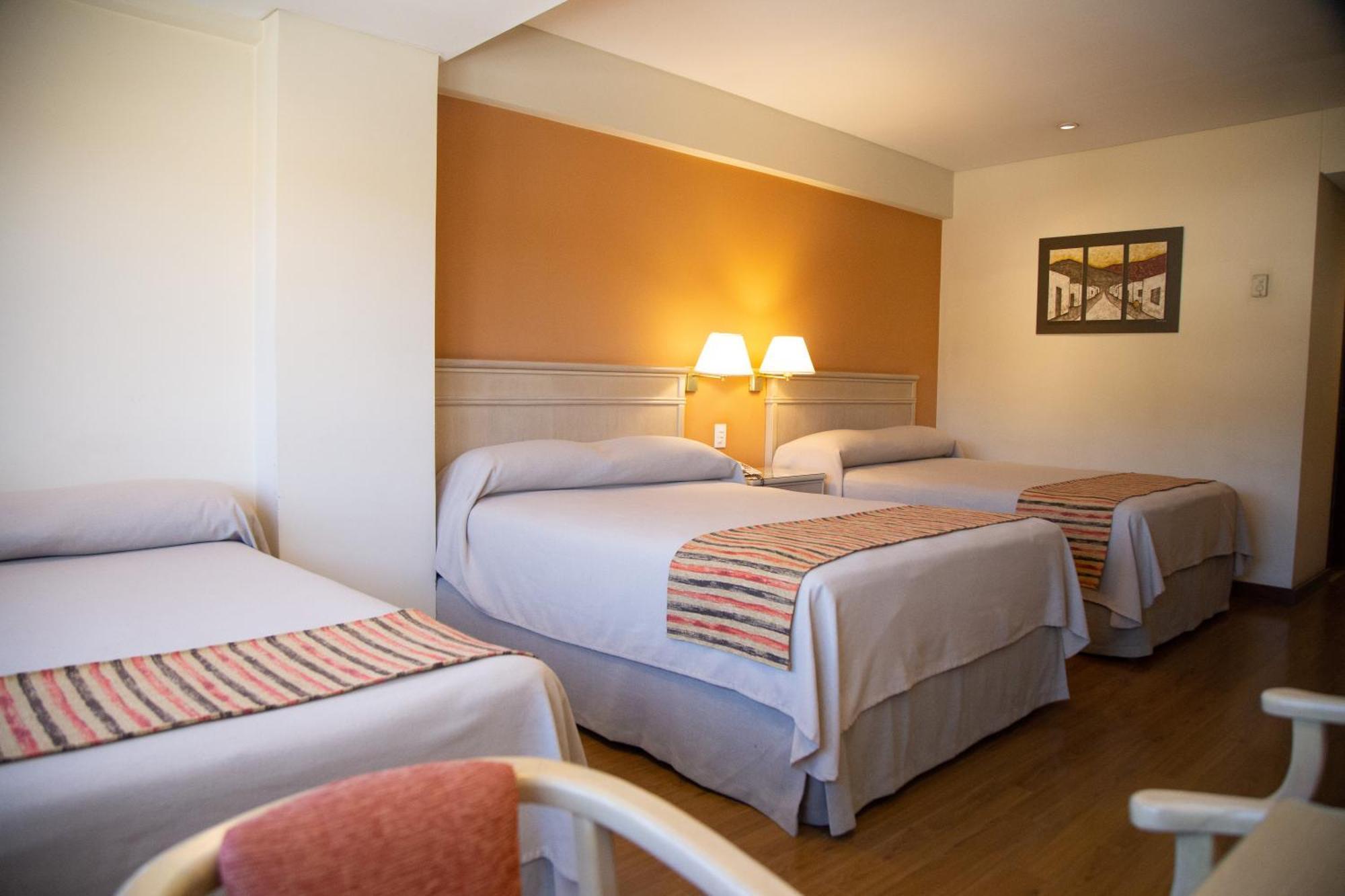 Casa Real Hotel Салта Екстериор снимка